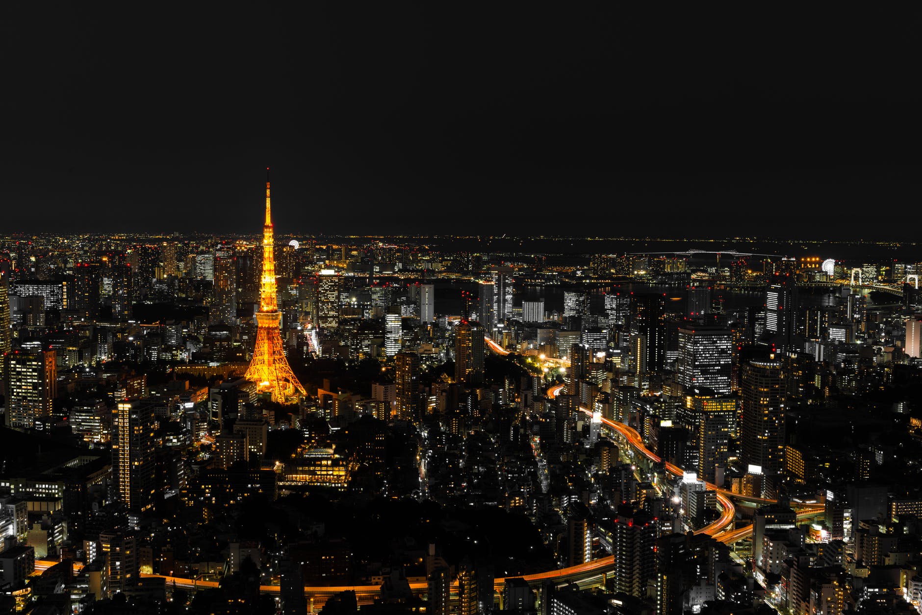 high rise buildings near tokyo tower